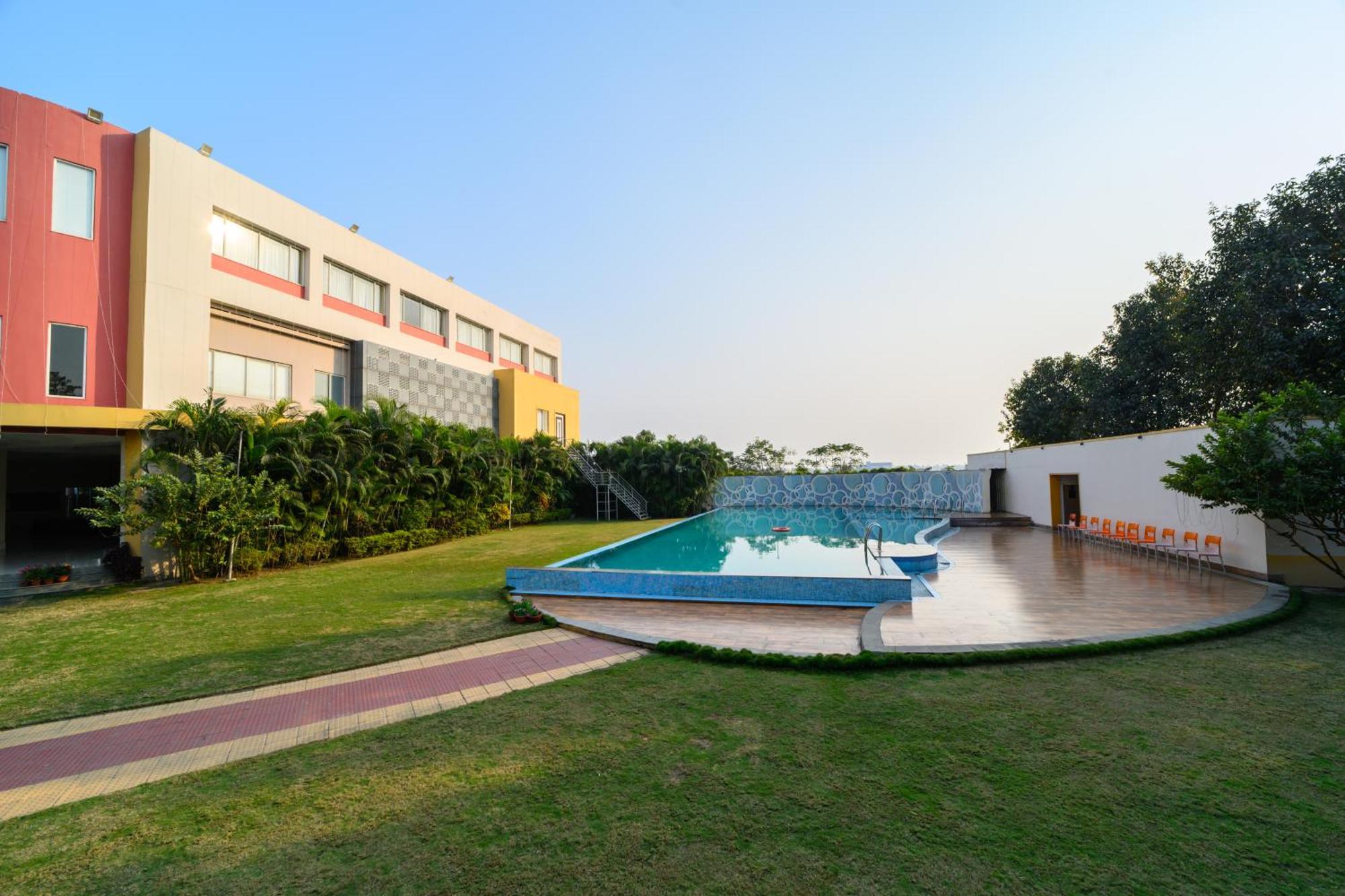 Hotel Sinclairs Burdwan Extérieur photo